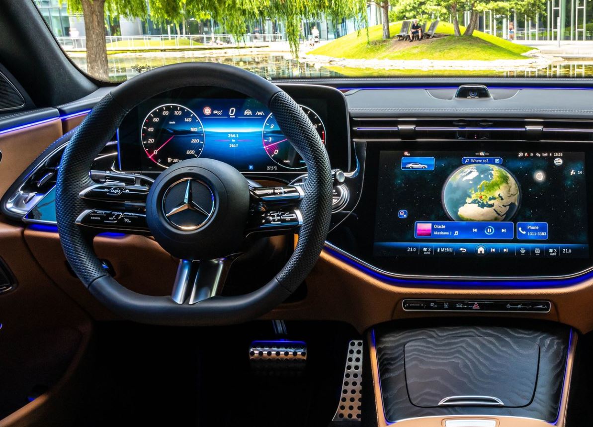 2025 Mercedes E Serisi Sedan E220d 2.0 (197 HP) Exclusive 9G-TRONIC Özellikleri - arabavs.com