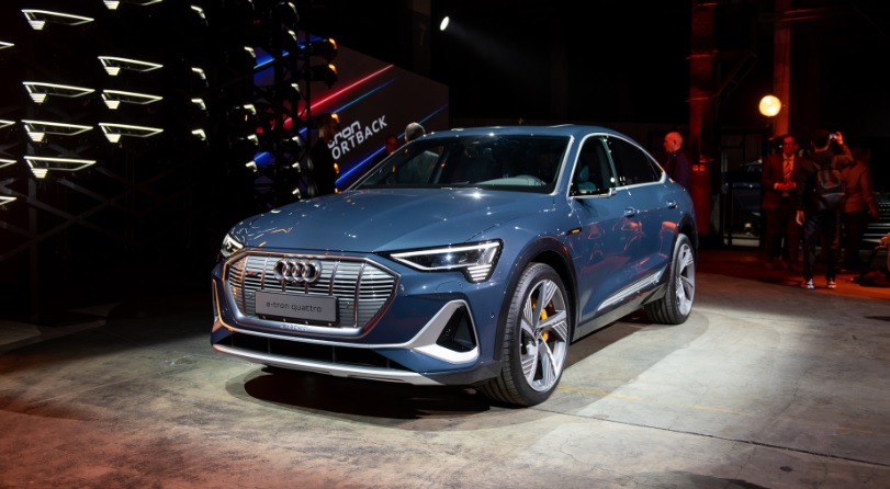Audi E-Tron Sportback Tanıtıldı! 2020 E-Tron Sportback!